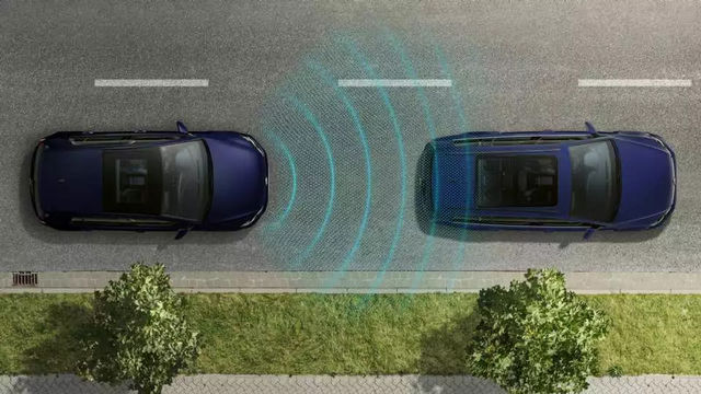 Golf GTE - "Front Assist" e ACC