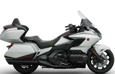 GL 1800 Gold Wing Tour