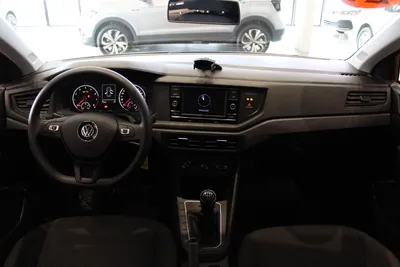 Volkswagen Novo Polo 1.6 MSI 2021}
