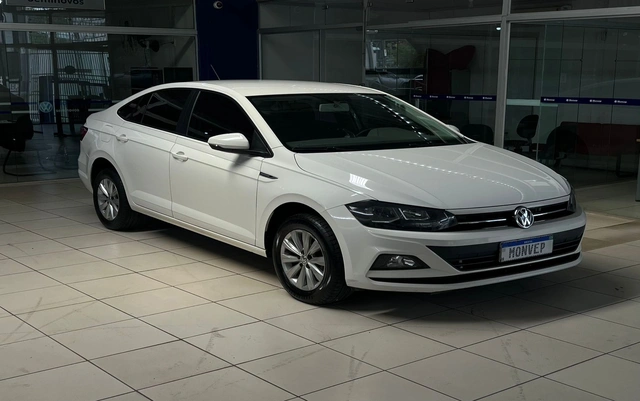 Volkswagen Novo Virtus Comfortline 200 TSI (Automático) 2020}