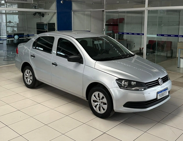 Volkswagen Voyage Trendline 1.0 2015}