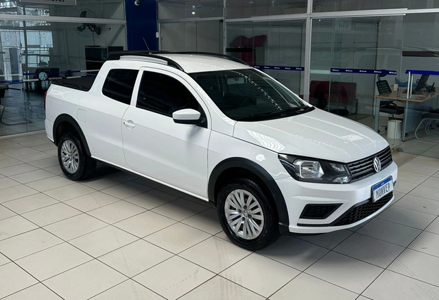 Volkswagen Nova Saveiro Robust CD 2023}