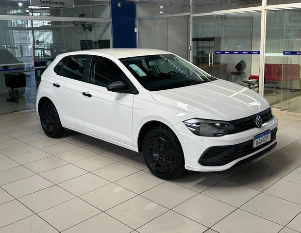 Volkswagen Polo Track 2024}