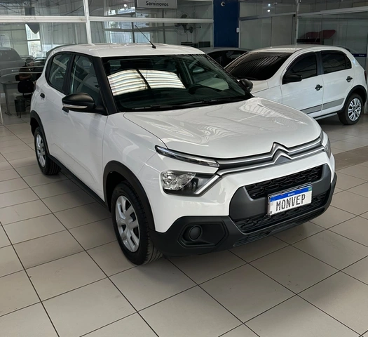 Citroën C3 live 1.0 2024}