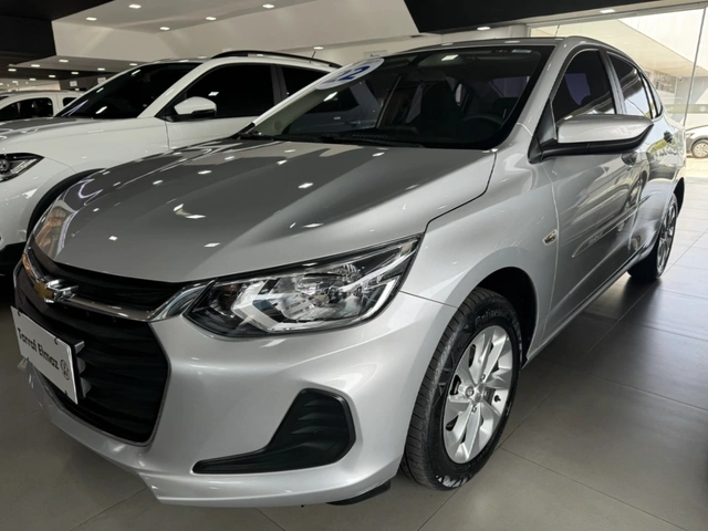 Chevrolet Onix Plus LT TURBO 2022}