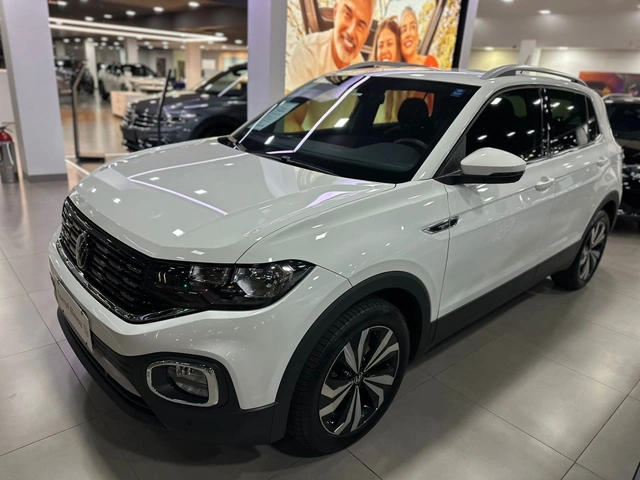Volkswagen T-Cross Highline 250 TSI 2023}