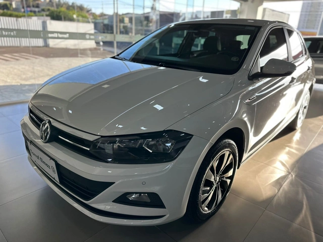 Volkswagen Polo Comfortline 1.0 200 TSI 2021}