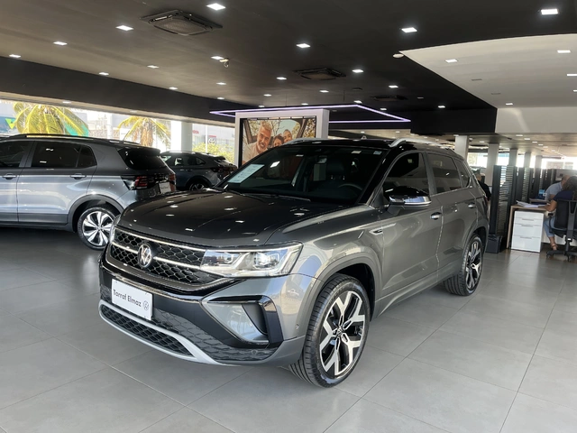 Volkswagen Taos Highline 250 TSI 2024}