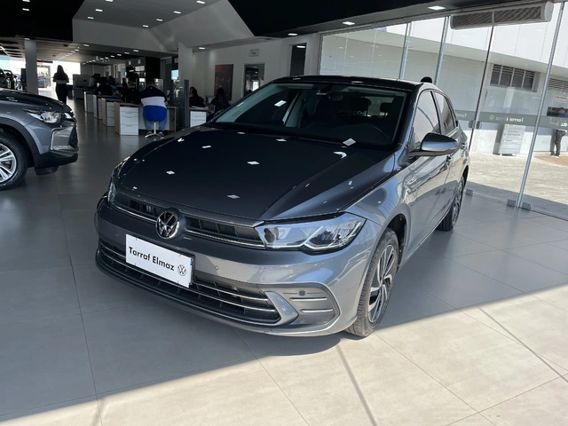 Volkswagen Polo 1.0 170 TSI Highline 2023}