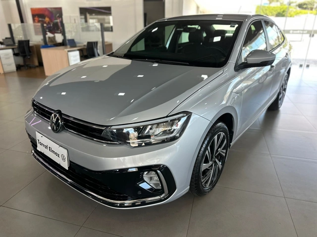 Volkswagen Novo Virtus Highline 200 TSI 2024}