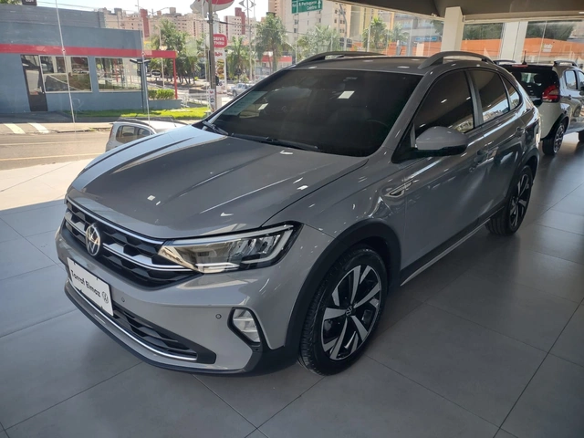 Volkswagen Novo Nivus Highline 200 TSI 2021}