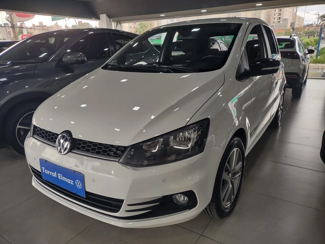 Volkswagen Fox Run 1.6 MSI 2017}