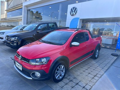 webSeminovos  Volkswagen Saveiro Cross CD 1.6 16V Preto 2021/2022