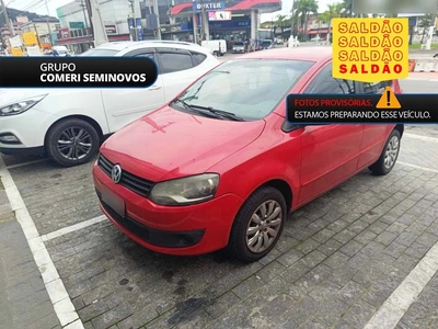 Volkswagen Fox 1.0 MI 8V FLEX 4P MANUAL 2014}