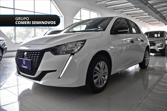 Peugeot 208 1.0 like 2023}