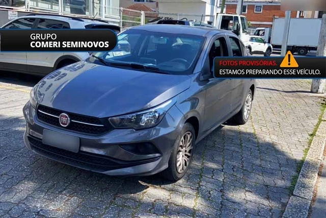 Fiat Cronos  1.8 E.torq 2020}