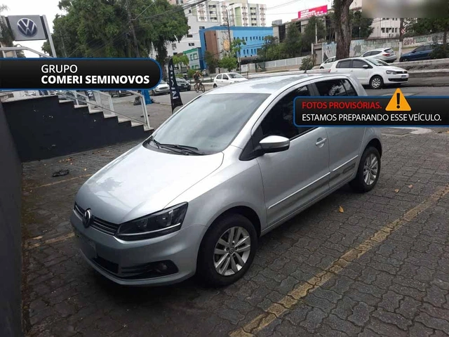 Volkswagen Fox Connect 2020}