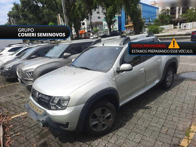 Renault Duster Oroch Dynamique 1.6 16V (Flex) 2017}