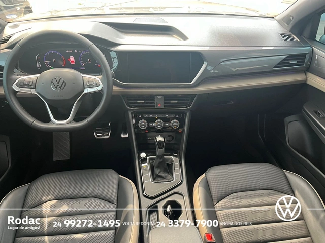 Volkswagen Taos Highline 250 TSI 2022}