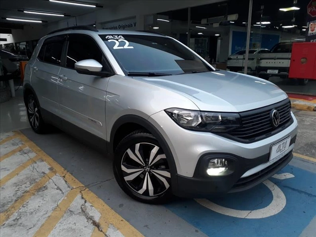 Volkswagen T-Cross  250 TSI  2022}