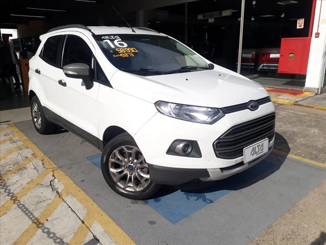 Ford Escort 1.6 Freestyle 2016}