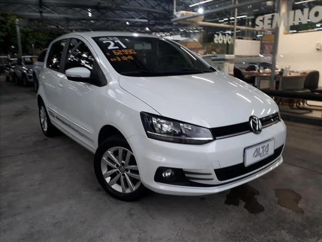 Volkswagen Fox Connect 1.6 2021}