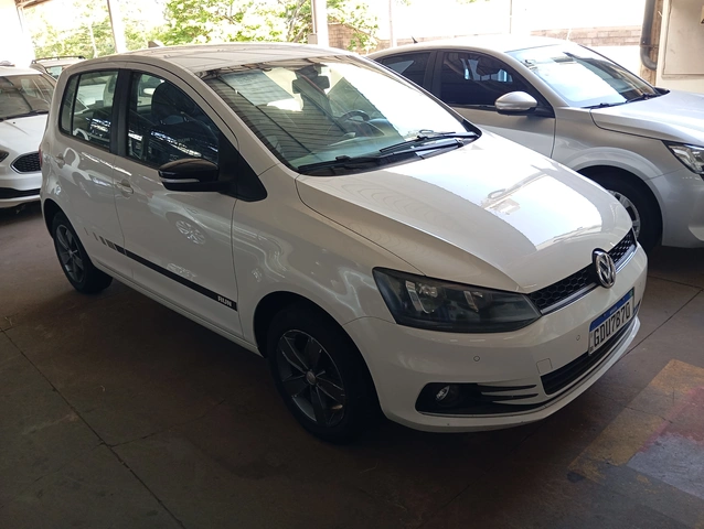 Volkswagen Fox Run 1.6 MSI 2017}