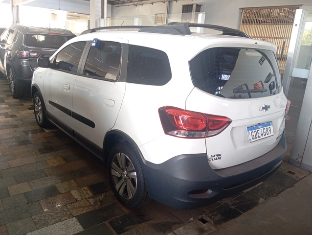 Chevrolet Spin 1.8 ACTIV 8V FLEX 4P MANUAL 2021}