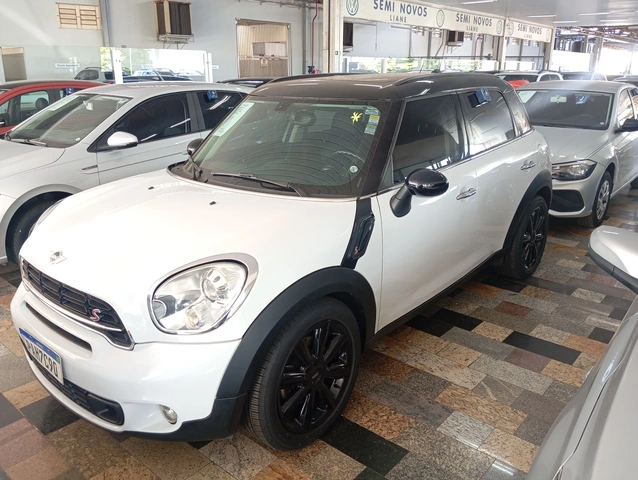 MINI Cooper Countryman S 1.6 (aut) 2015}