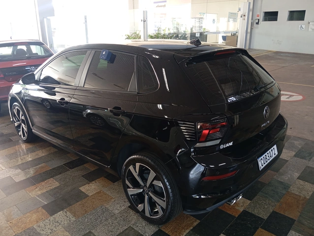 Volkswagen Polo Comfortline 200 TSI 2023}