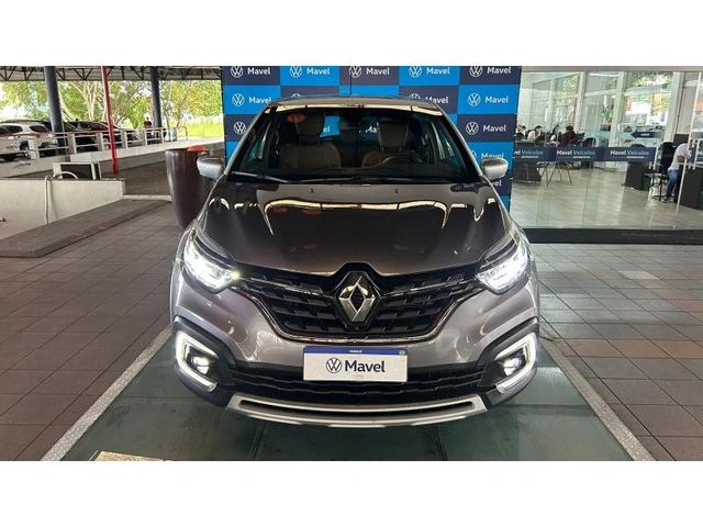 Renault Captur Iconic CTe 1.3 2023}