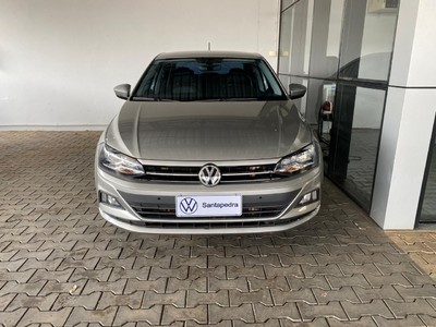 Volkswagen Virtus Highline 1.0 200 TSI 2022}