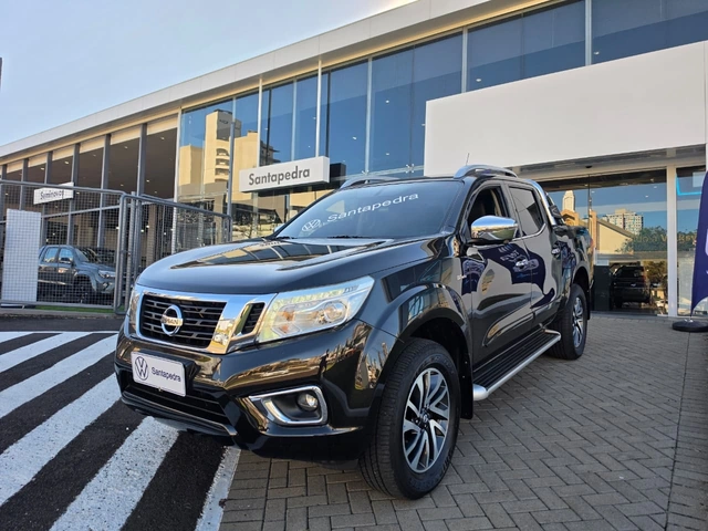 Nissan Frontier 2.3 16V Turbo LE CD 4X4 2020}