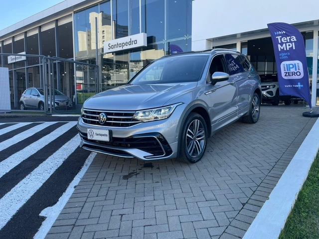Volkswagen Tiguan RLine 300 TSI 2024}