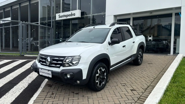 Renault Oroch 1.3 TCE Outsider 2025}