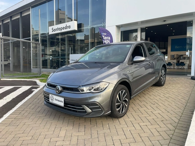 Volkswagen Polo Highline 2024}